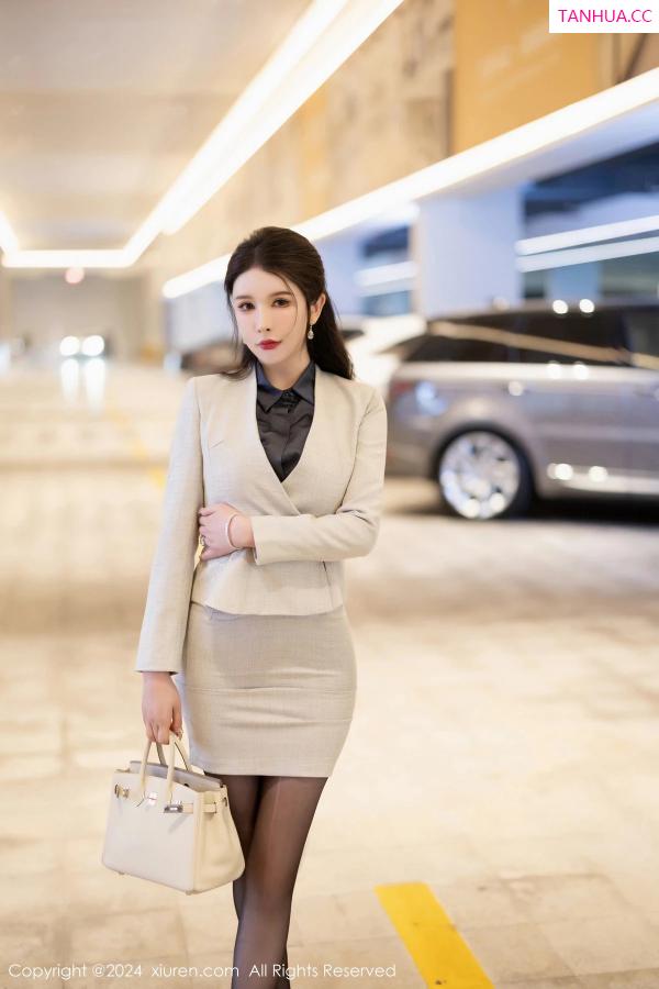 李丽莎  [XiuRen]高清写真图 2024.02.22 No.8126 李丽莎 黑丝美腿第3张图片